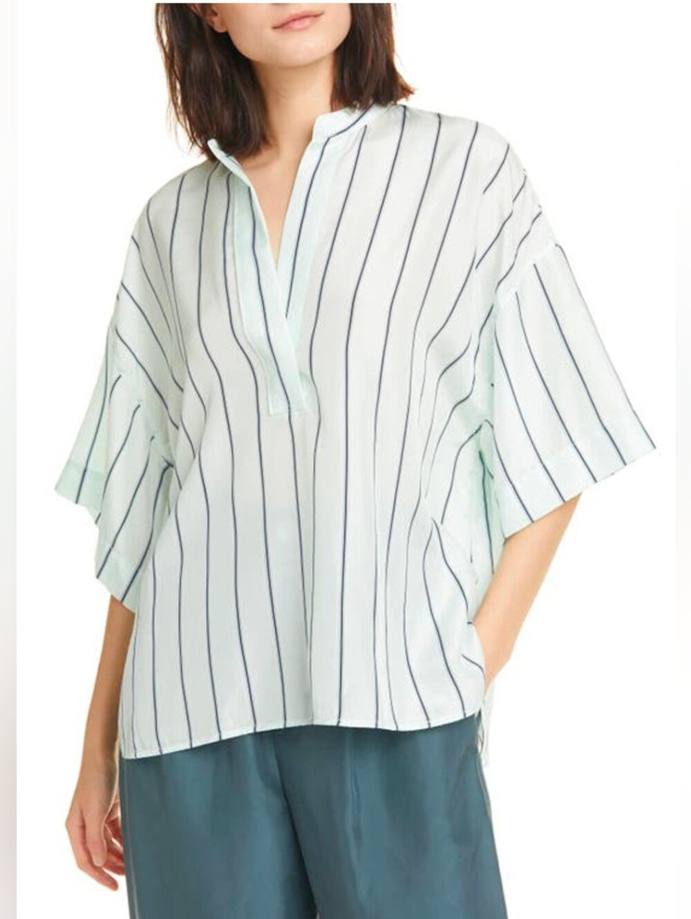 Vince Stripe 100% Silk Popover Top Short Sleeve Blouse V-neck Loose Fit Casual L